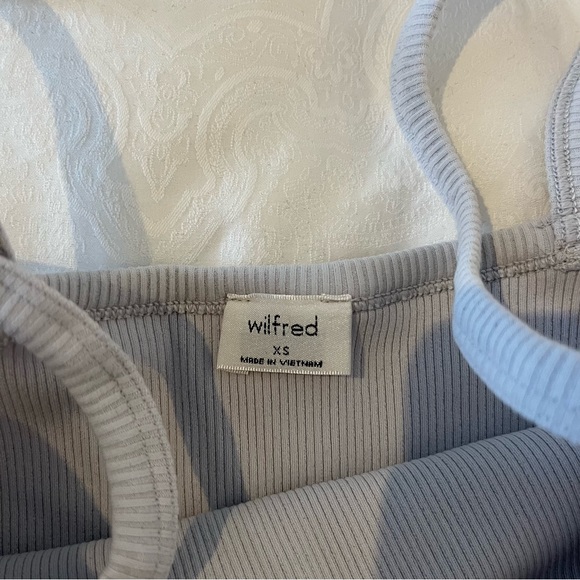 Aritzia Wilfred bodysuit light blue - Picture 6 of 6